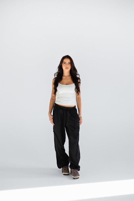 UNTOLD SWEATPANTS V.1